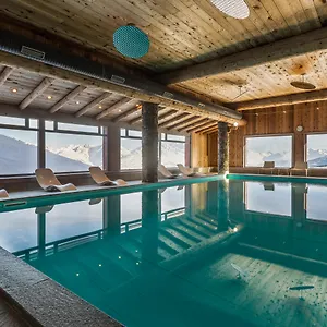 pierre-vacances-premium-les-hauts-bois.hotels-rhonealpes.com/